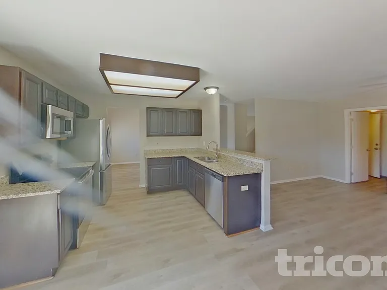 6325 Blazing Star Dr — Photo 5