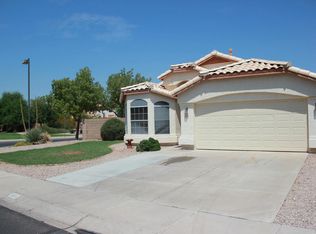 1408 E Comstock Dr, Gilbert, AZ 85296