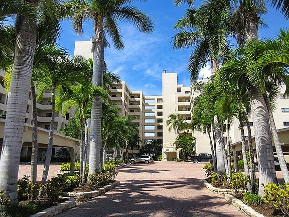 3rd image of 6670 Estero Blvd APT A802