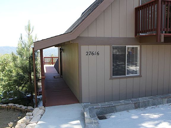 3rd image of 27616 Matterhorn Dr