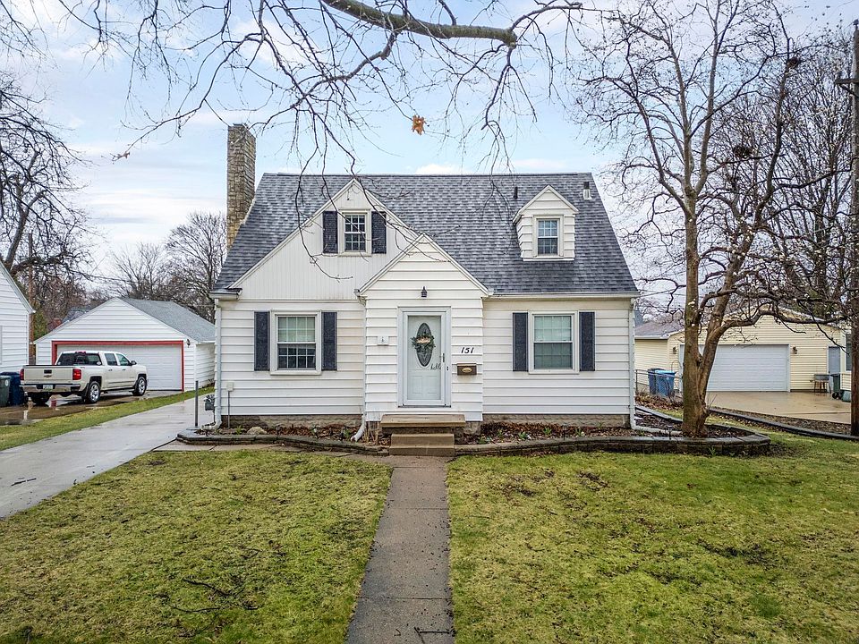 1st image of 151 Hawthorne Ave