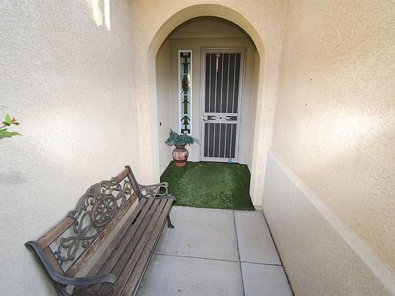 3rd image of 10835 Katepwa St