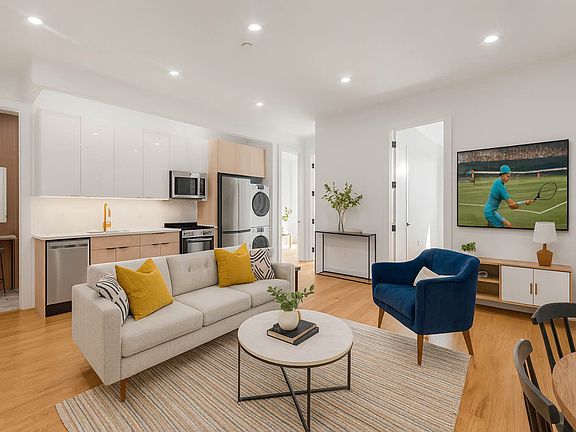 5th image of 489 Grand St #3C