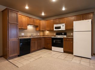 830 E Elm Dr #3D, Little Chute, WI 54140