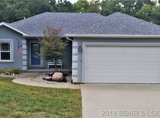 1087 Duckhead Rd, Lake Ozark, MO 65049