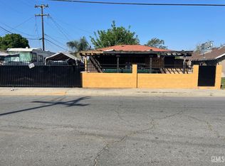 910 S Baker St, Bakersfield, CA
