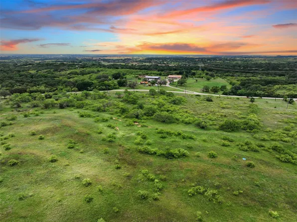 7601 Floyd Ct, Weatherford, TX 76087