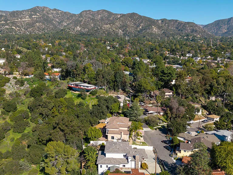 4337 Vista Pl — Photo 65