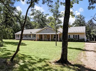 502 Oak Forest Rd, Bellville, TX 77418