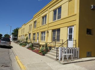 120 3rd St NW, Jamestown, ND 58401