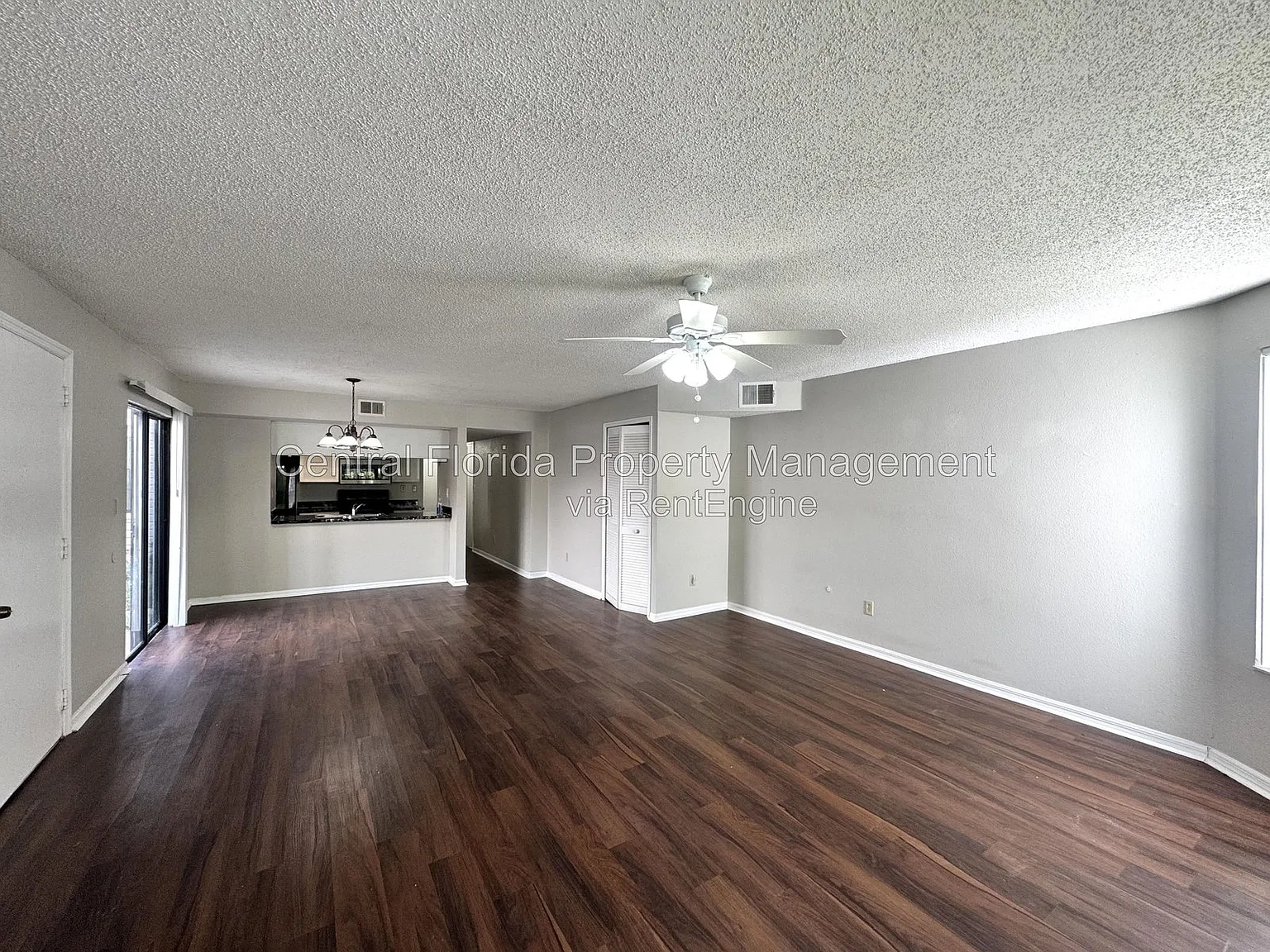 3 bed, 2.0 bath, 1250 sqft, $1,549 — Photo 4