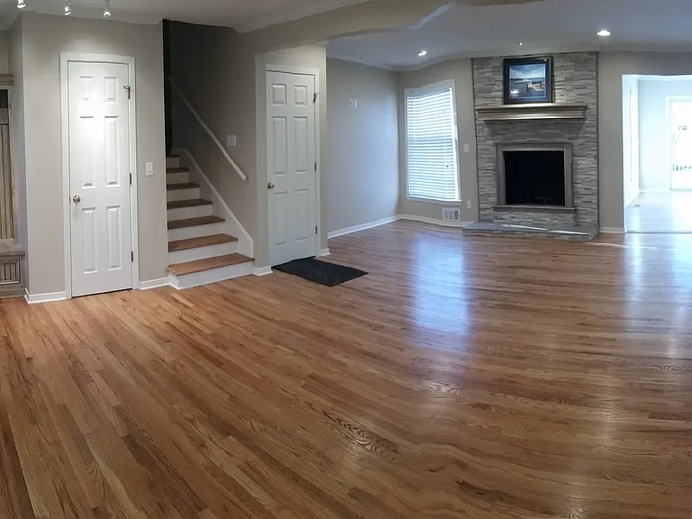 9428 Carter Overland Park — Photo 4