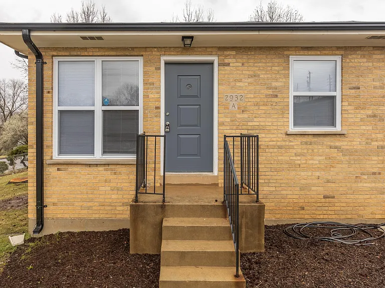 2932 Hallmark Ln — Photo 17