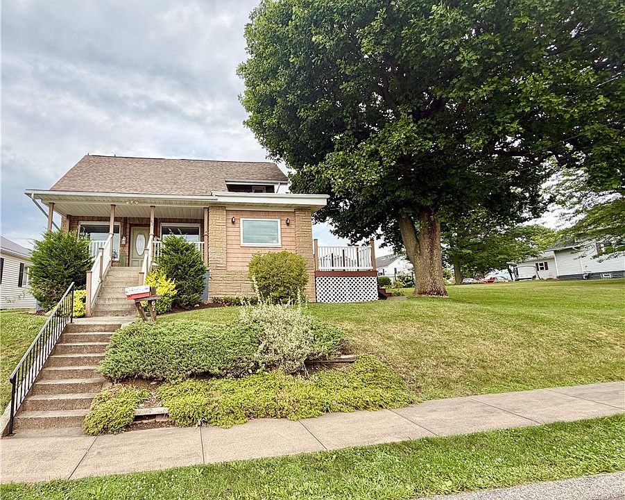 1st image of 67 Redwood Ave