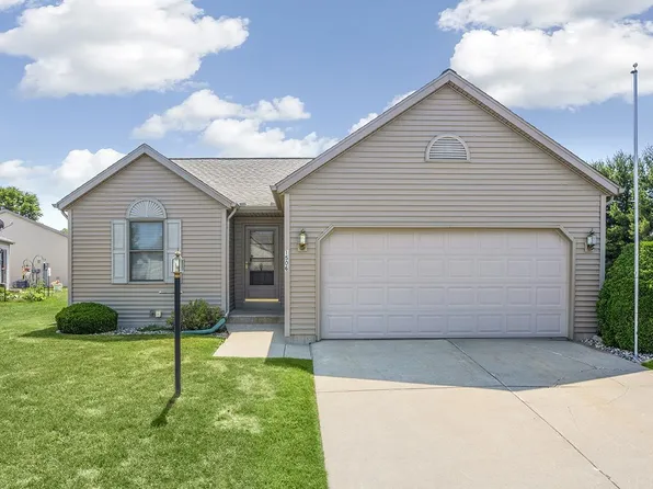 1506 White Pine Ct, Goshen, IN 46526