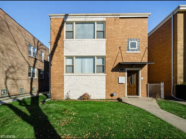 4852 Mulford St APT 1, Skokie, IL 60077