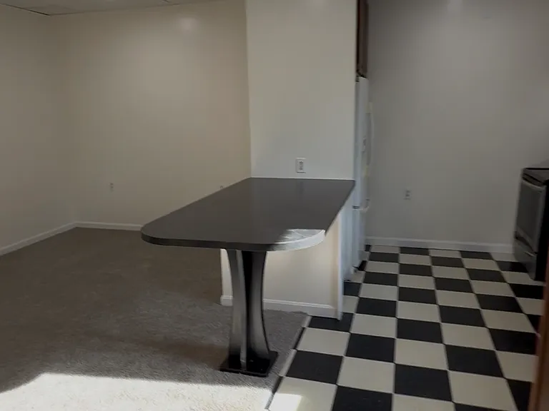 13 School St #2 — Photo 3