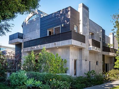 861 20th St #1, Santa Monica, CA, 90403