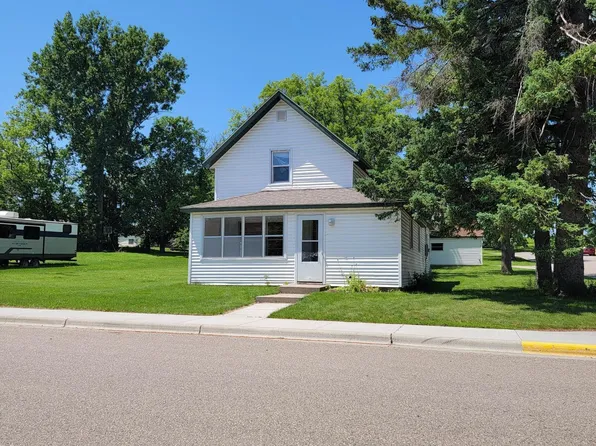 150 Gillis Ave S, Browerville, MN 56438