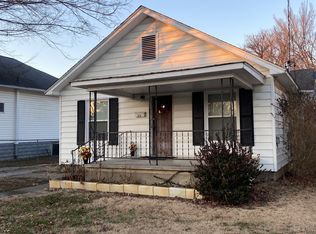 818 E Main St, Marion, IL 62959
