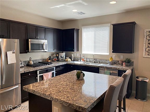 5th image of 10555 Forum Peak Ln