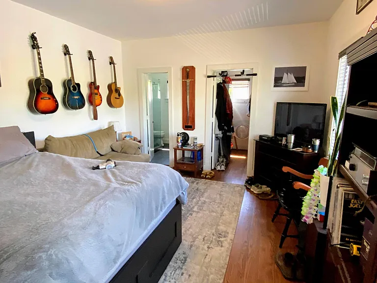 2797 Washington Blvd — Photo 8