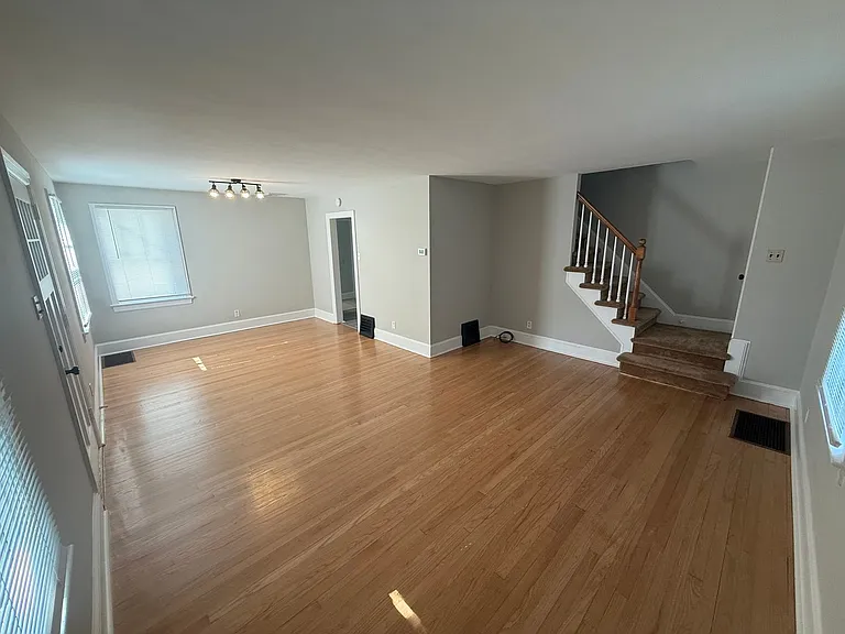 6475 Durham Rd — Photo 23