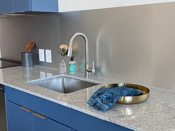 3rd image of 1800 Washington Ave #201