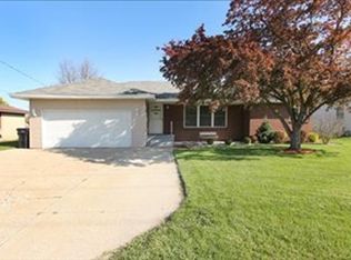 2449 Prairie St SW, Wyoming, MI 49519