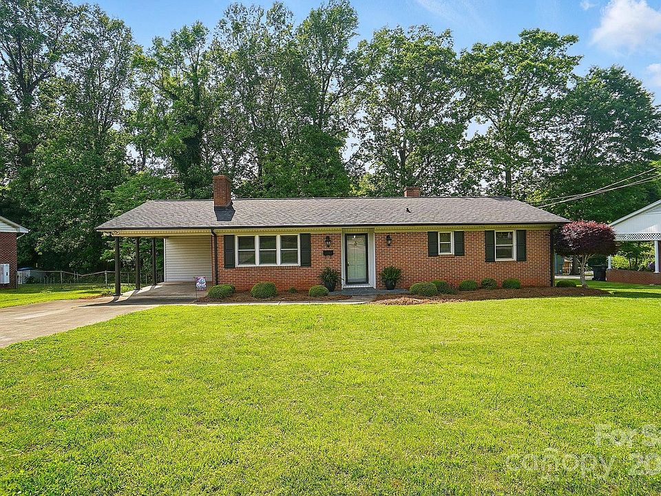 1st image of 137 Burton Hills Cir
