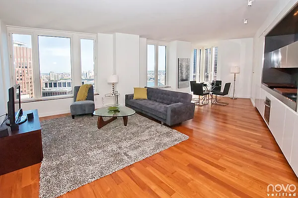 Rented by NOVO | media 26