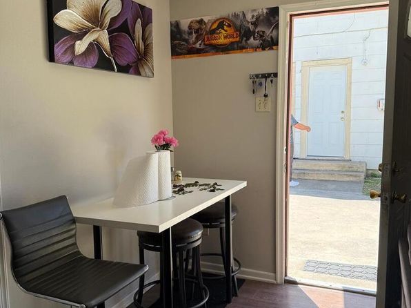 san-antonio-texas-449631724 picture