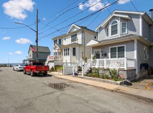 59 W 17th Rd, Broad Channel, NY 11693