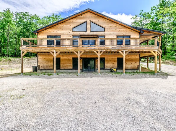 414 Oxford Street, Paris, ME 04281