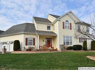 3 Jason Ct, Parlin, NJ 08859