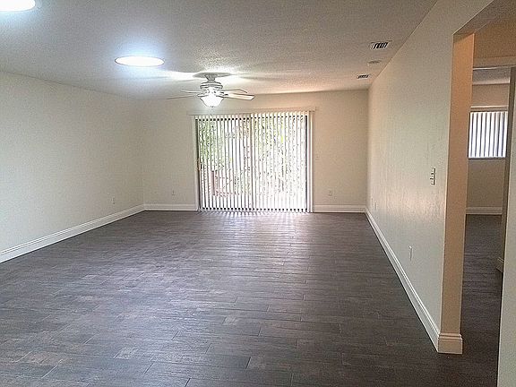 5th image of 711 N Wild Olive Ave #3C