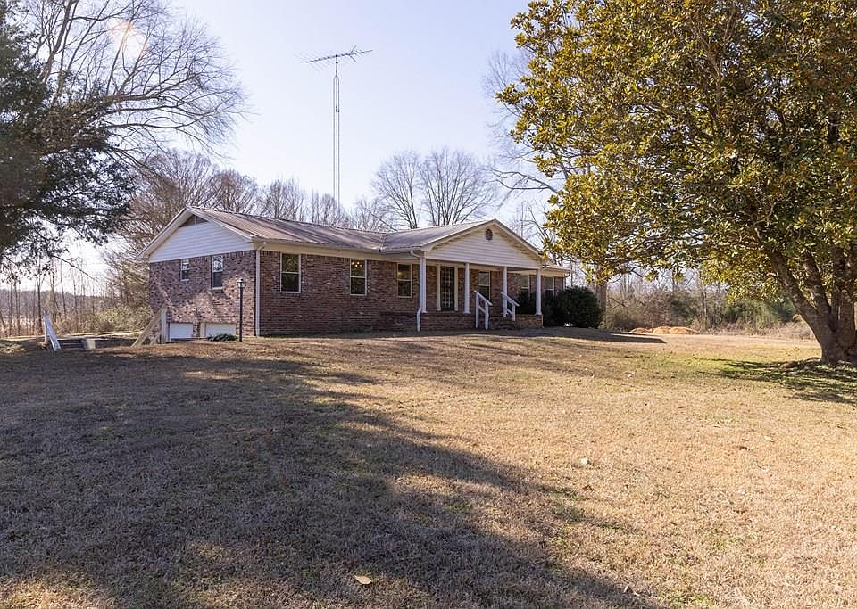 1st image of 2 Old River Rd