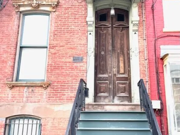 44 Clinton Avenue, Albany, NY 12210