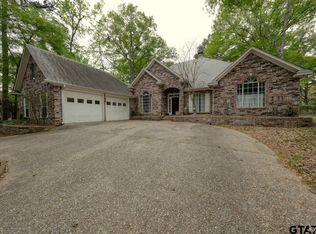 1336 Bridle Path Ln, Hideaway, TX 75771