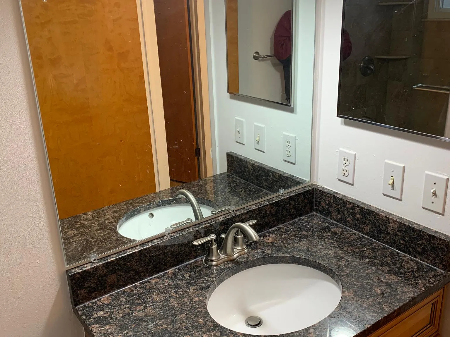 3 bed, 2.5 bath, 1500 sqft, $2,399 — Photo 4