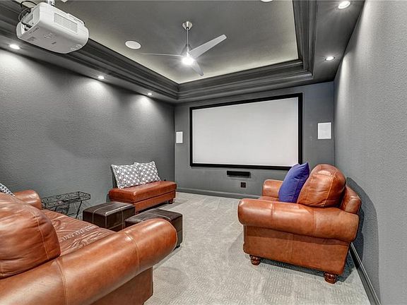 5th image of 3816 Baldomera St