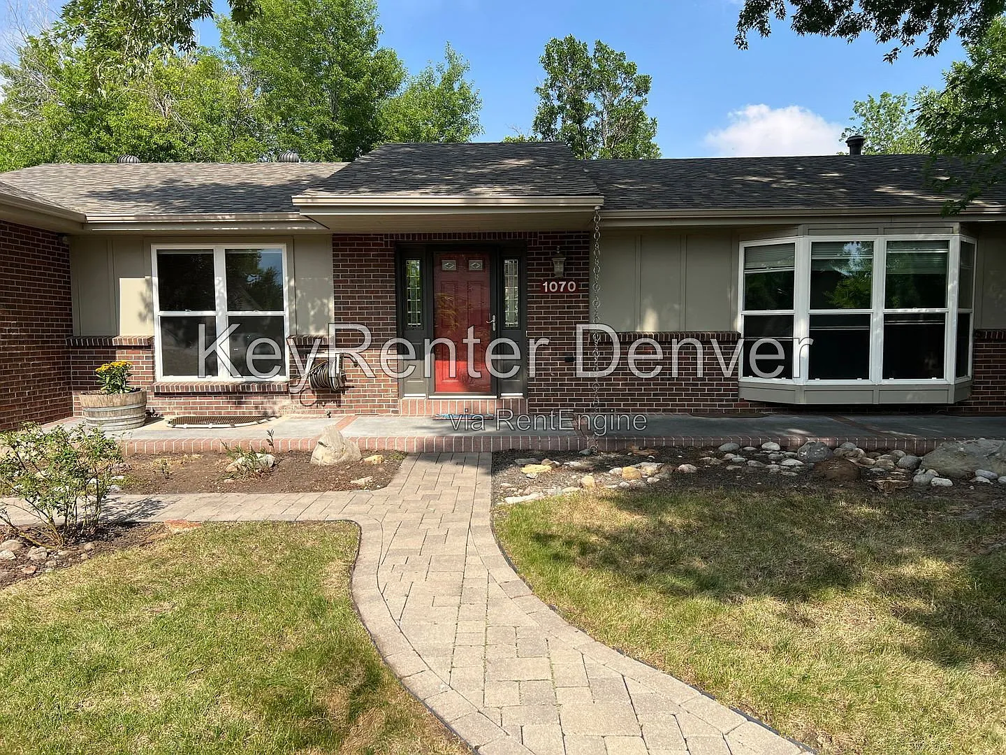 4 bed, 3.0 bath, 3221 sqft, $3,434 — Photo 1