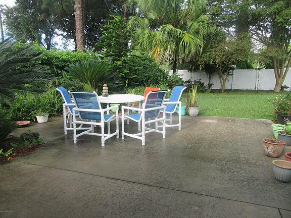 3rd image of 2726 Elisa Dr W