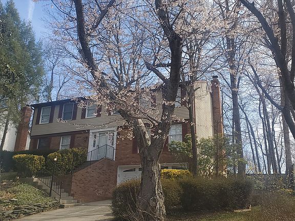 2nd image of 15415 Silvan Glen Dr