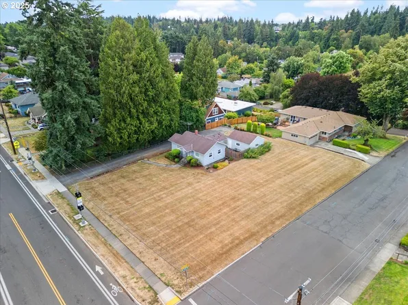 2696 SE Lake Rd, Milwaukie, OR 97222