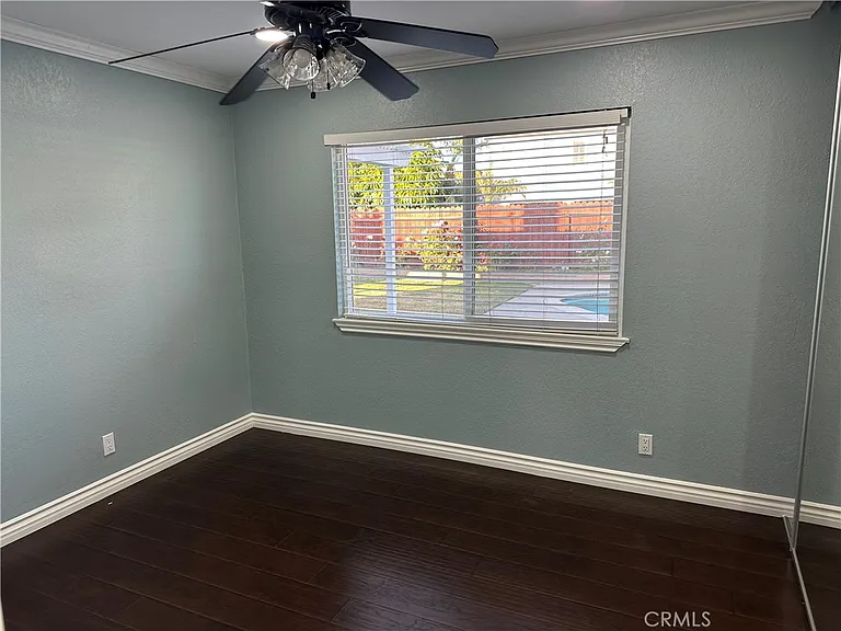 16400 Dana Cir — Photo 11
