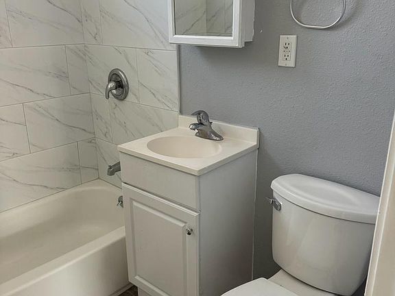 5th image of 7808 Wilcox Ave APT 9