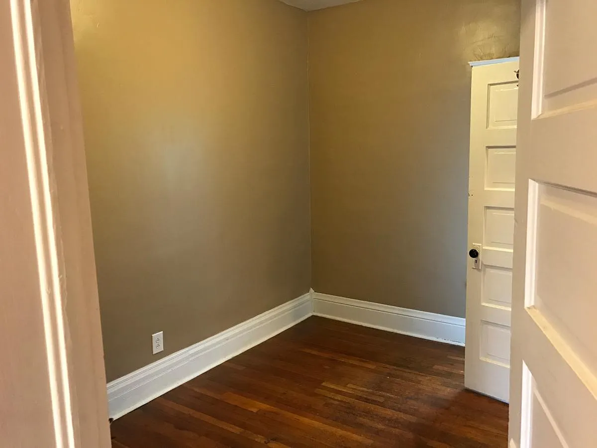 2 bed, 844 sqft, $875 — Photo 3