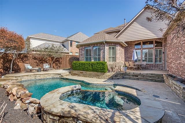 1st image of 4647 Haverford Dr