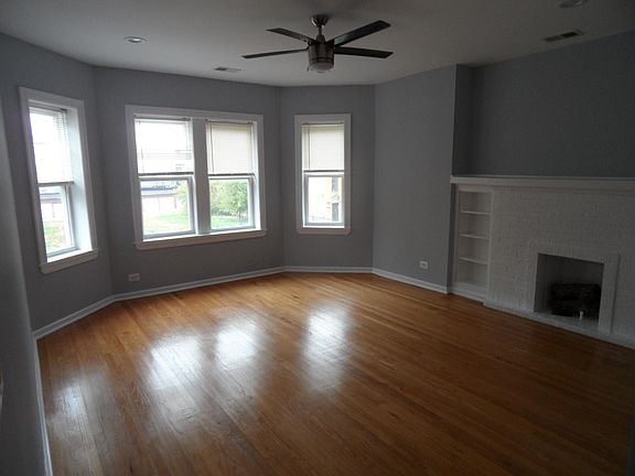 5th image of 8029 S Ingleside Ave #2